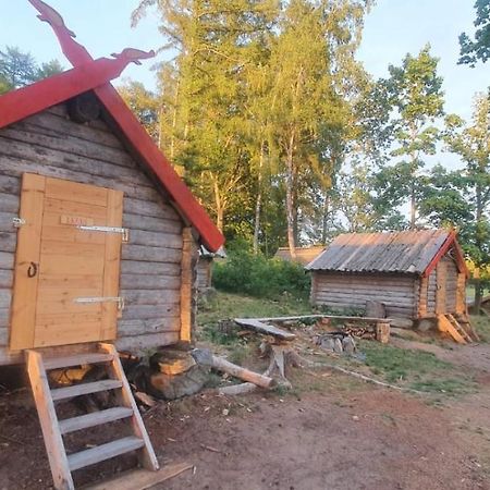 Vittfarnas Hird Vikingaby Sosdala Exterior photo