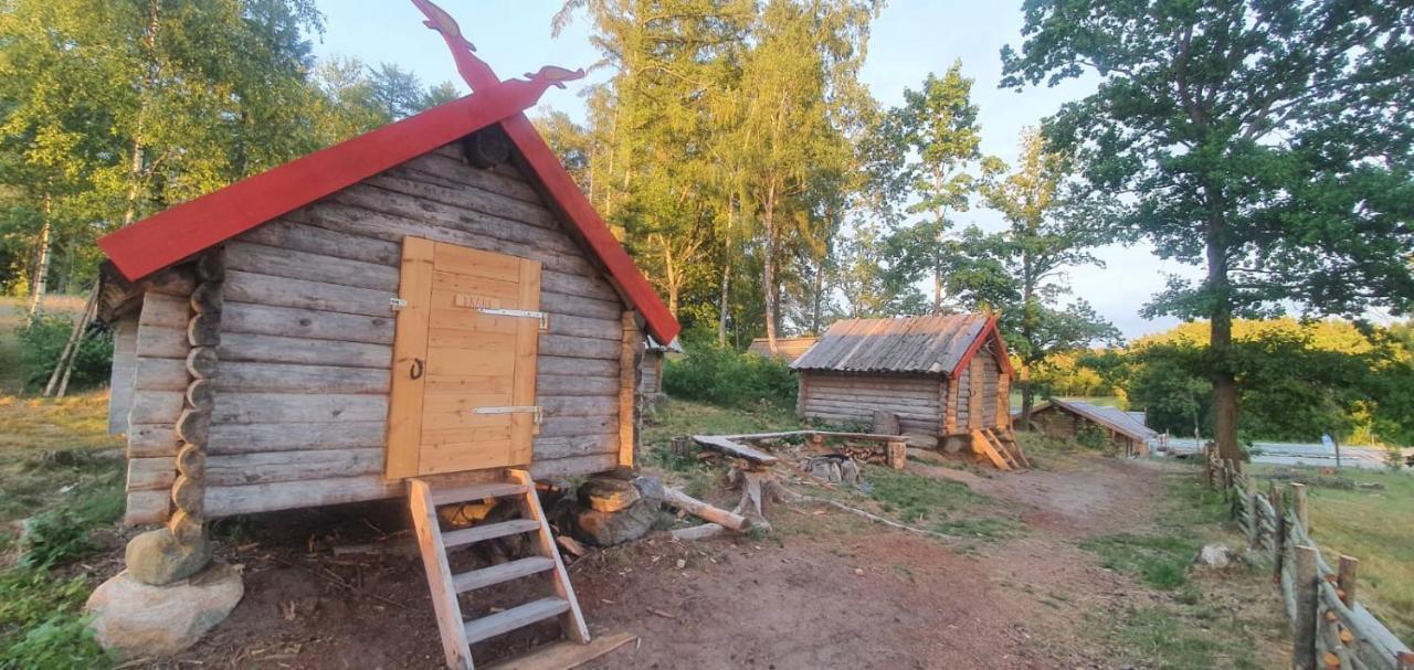 Vittfarnas Hird Vikingaby Sosdala Exterior photo